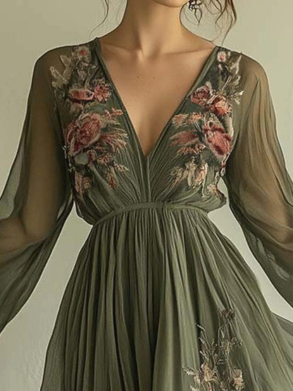 Laurelle™ Elegant Chiffon Dress